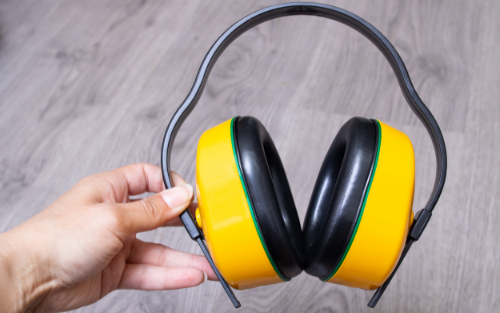 Noise cancelling headphones for sensory sensitivities 